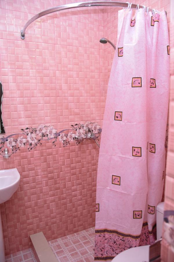 Guesthouse Crown Of Цахкадзор Стая снимка